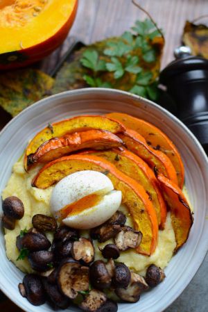 Recette Polenta crémeuse champignons courge rôtie et oeuf mollet