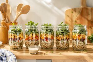 Recette Cette astuce de salades prêtes pour 5 jours va changer vos déjeuners (gain de temps fou)