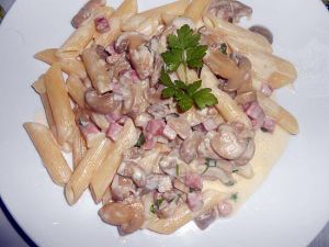 Recette Penne jambon champignons