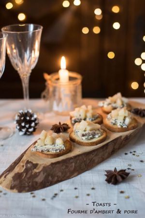 Recette Toasts à la fourme d’Ambert et à la poire