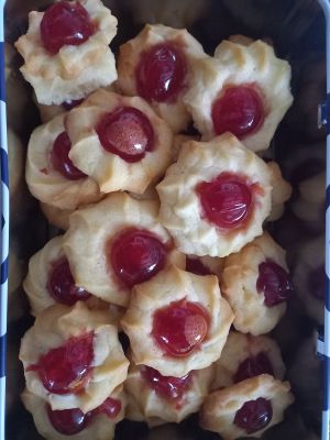 Recette Petits sablés à la cerise confite