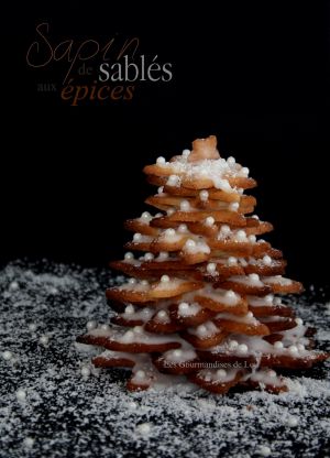 Recette Sapin de sablés aux épices