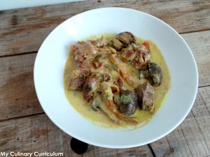 Recette Curry d'agneau aux carottes, dattes et champignons (Lamb curry with carrots, dates and mushrooms)
