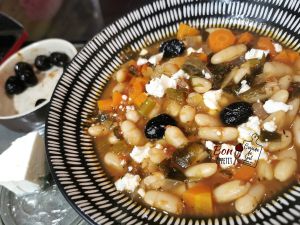 Recette Fasolada ou soupe grecque rustique