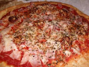 Recette Pizza jambon -chorizo