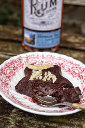 Recette Moelleux au coeur coulant au chocolat et aux épices #RhumAvent avec le Rhum Explorer Australia du Château du Breuil
