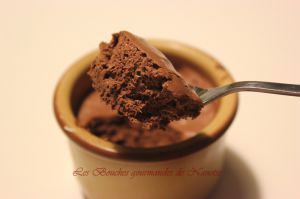 Recette Mousse au chocolat végan au jus de pois chiche !