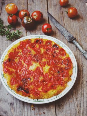 Recette Tatin de tomates cerises à la polenta
