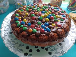 Recette Gâteau au chocolat glaçage M&M’s