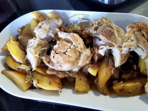 Recette Rouelle de Porc confite au four aux oignons et pommes de terre ou comment mieux se régaler avec une rouelle