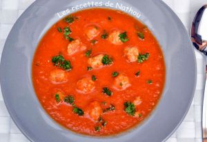 Recette Soupe de tomates aux boulettes