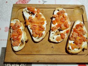 Recette Bruschettas romates basilic et fromage ? tartiner