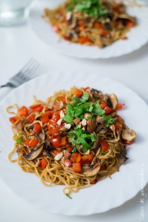 Recette Nouilles sautées poivron et champignons