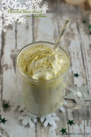 Recette Chocolat blanc chaud au thé matcha #Noël vegan