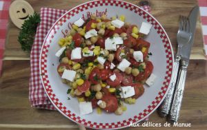 Recette Salade de pois chiches aux tomates, maïs et feta