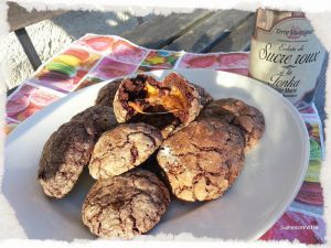 Recette Cookies craquelés chocolat fève tonka coeur caramel