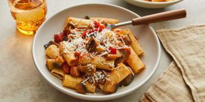 Recette 20 Quick and Easy Pasta Recipes To Make With 5 Ingredients (Or Fewer!)