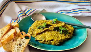 Recette Crème d’aubergine iranienne à la menthe (“kashke bademjan”)