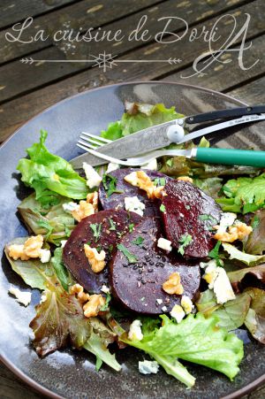 Recette Salade de betteraves au Bleu d'Auvergne & noix, sauce au Miel