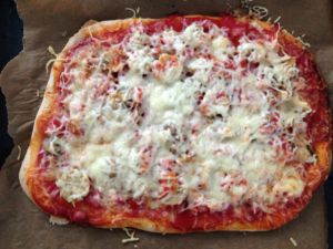 Recette Pizza au jambon, champignons
