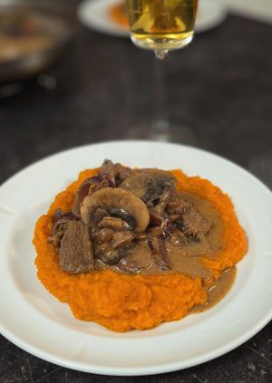 Recette Boeuf Stroganov ou Stroganoff (crème et champignons)