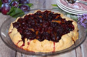 Recette Tarte rustiques aux quetsches, à la poussière de lune