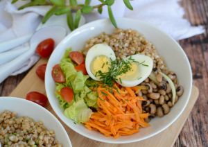 Recette Buddha bowl sarrasin haricots carottes et oeuf #végétarien