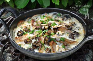 Recette Cassolettes d'escargots au Brie de Meaux, pleurotes & herbes du jardin