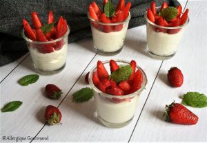 Recette Entremet aux fraises { sans gluten sans lait sans œufs }