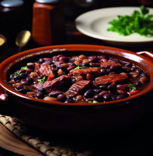 Recette Feijoada, ragoût portugais aux haricots rouges