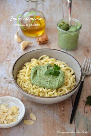 Recette Sauce crémeuse au brocoli & à l’amande #vegan