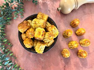 Recette Mini cannelés au chorizo, parmesan et cacahuètes