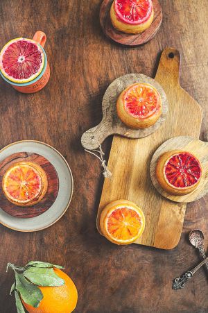 Recette Petits gâteaux renversés au lait concentré  à l'orange  sanguine