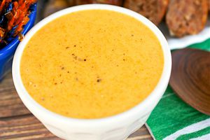 Recette Cette sauce au fromage et à la bière est absolument parfaite!