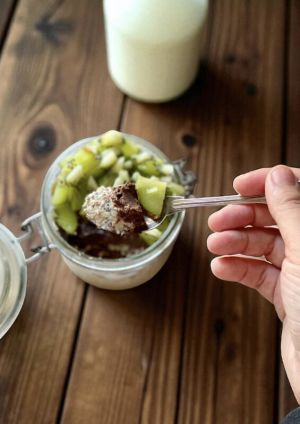 Recette Overnight porridge au beurre de cacahuète et chocolat noir