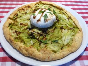 Recette Tarte rustique courgettes burrata