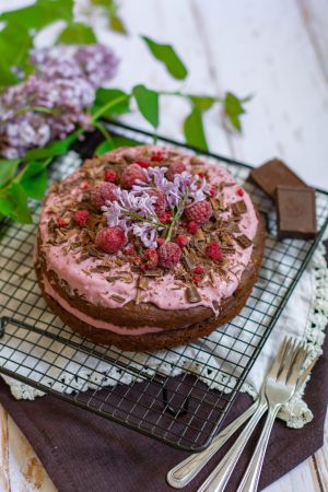 Recette Layer cake au chocolat et mousse de framboises (vegan&sans gluten)