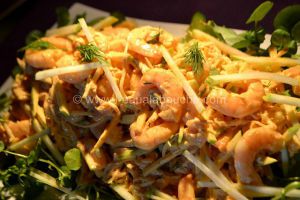 Recette Salade De Céleri Et Pommes Aux Crevettes À L'Indienne