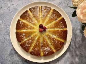 Recette Gâteau à la noix de coco et aux framboises