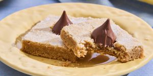 Recette Peanut Butter Blossom Bars