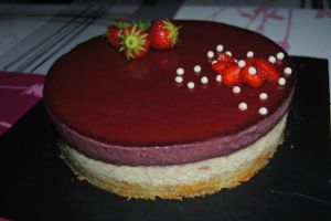 Recette Entremet chocolat blanc / fraises