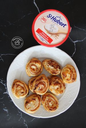 Recette Feuilletés apéritifs express à la dinde et au fromage