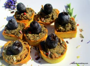 Recette Mini-bouchée apéritif à la crème olives/fromage de chèvre/ herbes et foie de morue