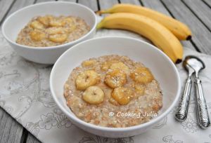 Recette Porridge vegan aux bananes caramélisées