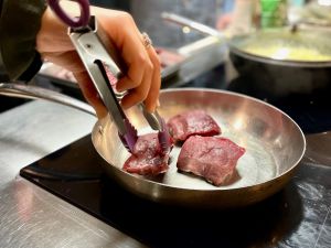 Recette Faut-il vraiment cuisiner avec une sauteuse en inox ?