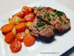 Recette Côte de veau accompagnée de ses carottes et oignons grelots confits