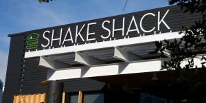 Recette Shake Shack's New Burger Gives McDonald's Some Serious Competition