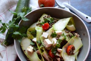 Recette Salade de lentilles  féta et courgette marinée #vég
