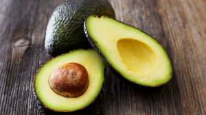 Recette Stop Storing Your Avocados This Way—It Could Make You Sick