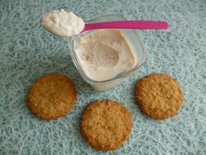 Recette Yaourts soja maison aux biscuits vanille coco (diététiques, sans sucre et riches en fibres)